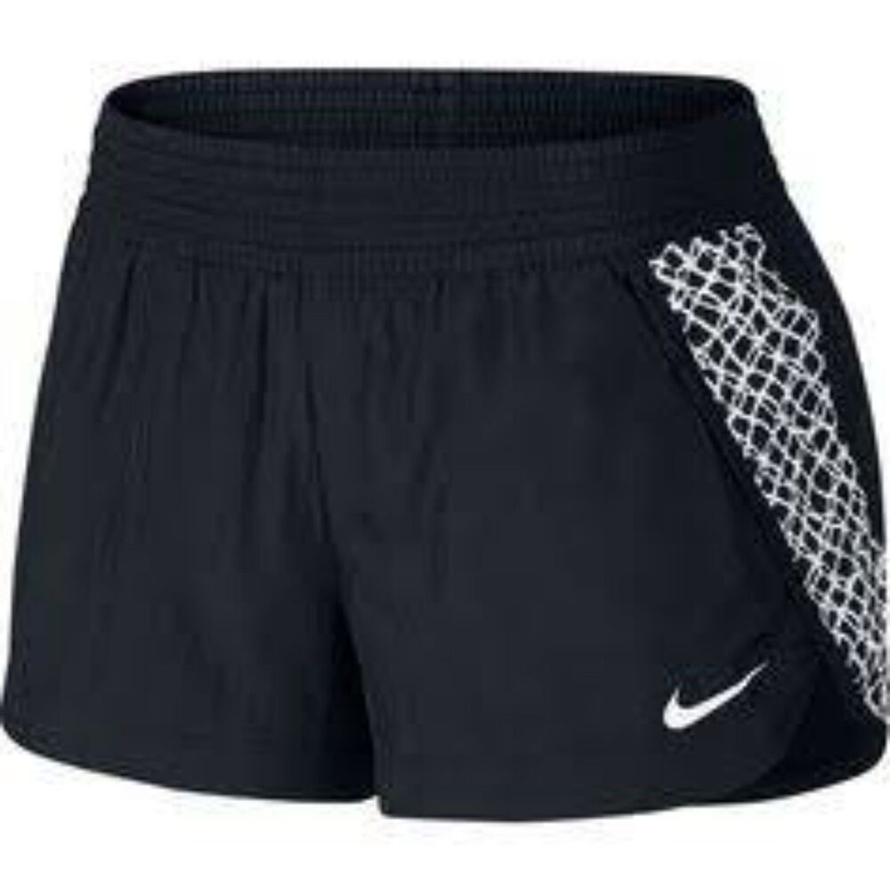 Nike women's sport casual shorts in black size XL